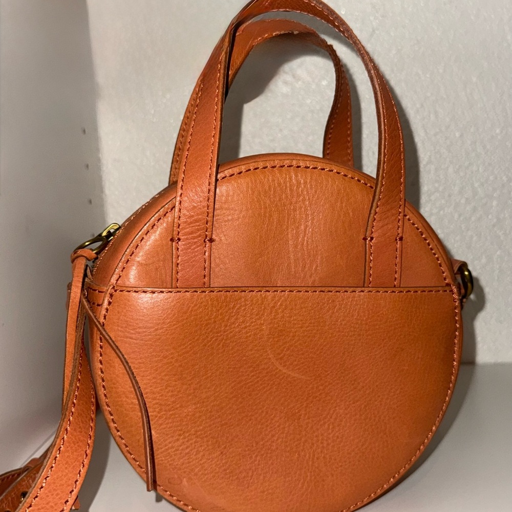 Madewell Circular Leather Mini Bag in Tan